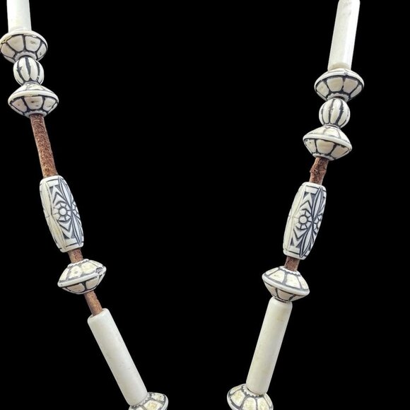 Handmade Tribal Claw Necklace Primitive Western Rustic Bone Cowboycore - Picture 4 of 9